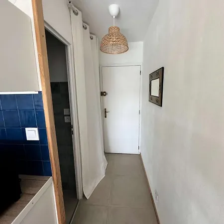 Helios - Studio Pour 2 Personnes 711 * Six-Fours-les-Plages